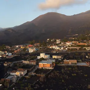 Finca Huellas - Moderno Apartamento Con Vistas Al Mar Y Al Volcán , Los Llanos De Aridane España